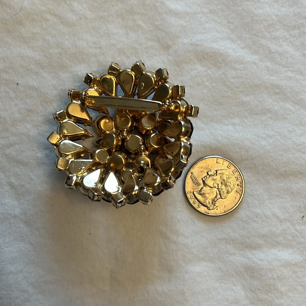 VTG Brooch - Picture 3 of 4